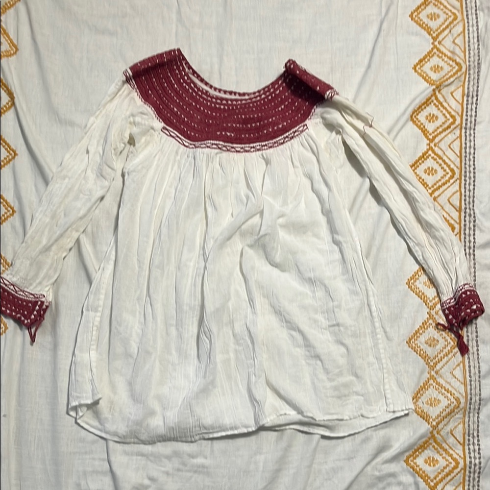 Women's White and Red Boho Top